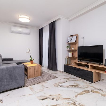 Modern 1-Bedroom Apartments Пловдив Екстериор снимка