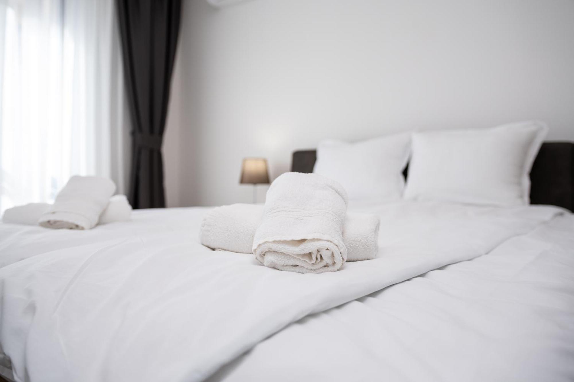 Modern 1-Bedroom Apartments Пловдив Екстериор снимка