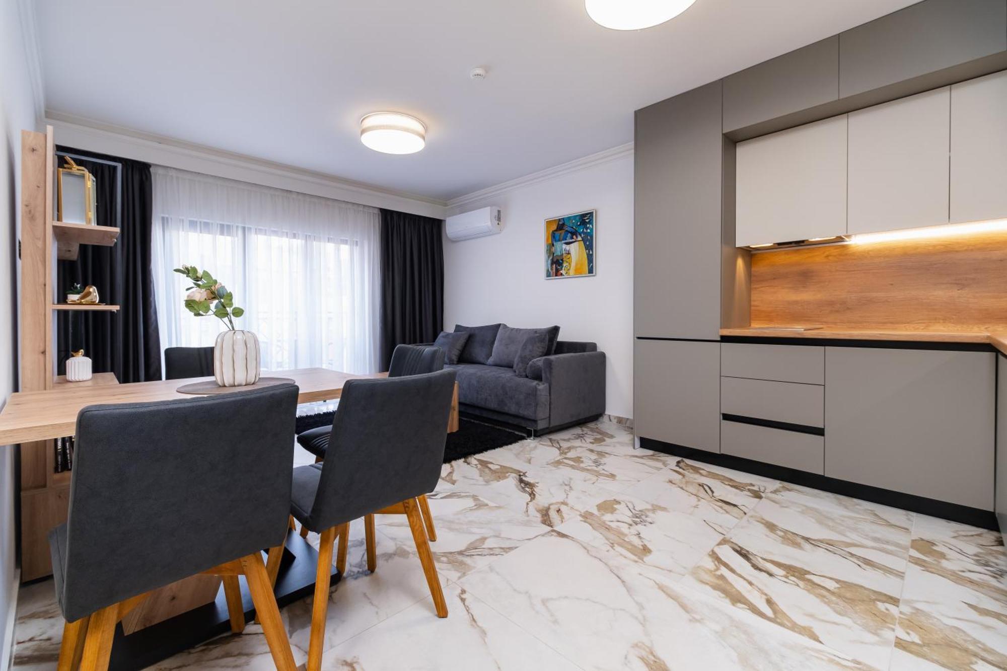 Modern 1-Bedroom Apartments Пловдив Екстериор снимка