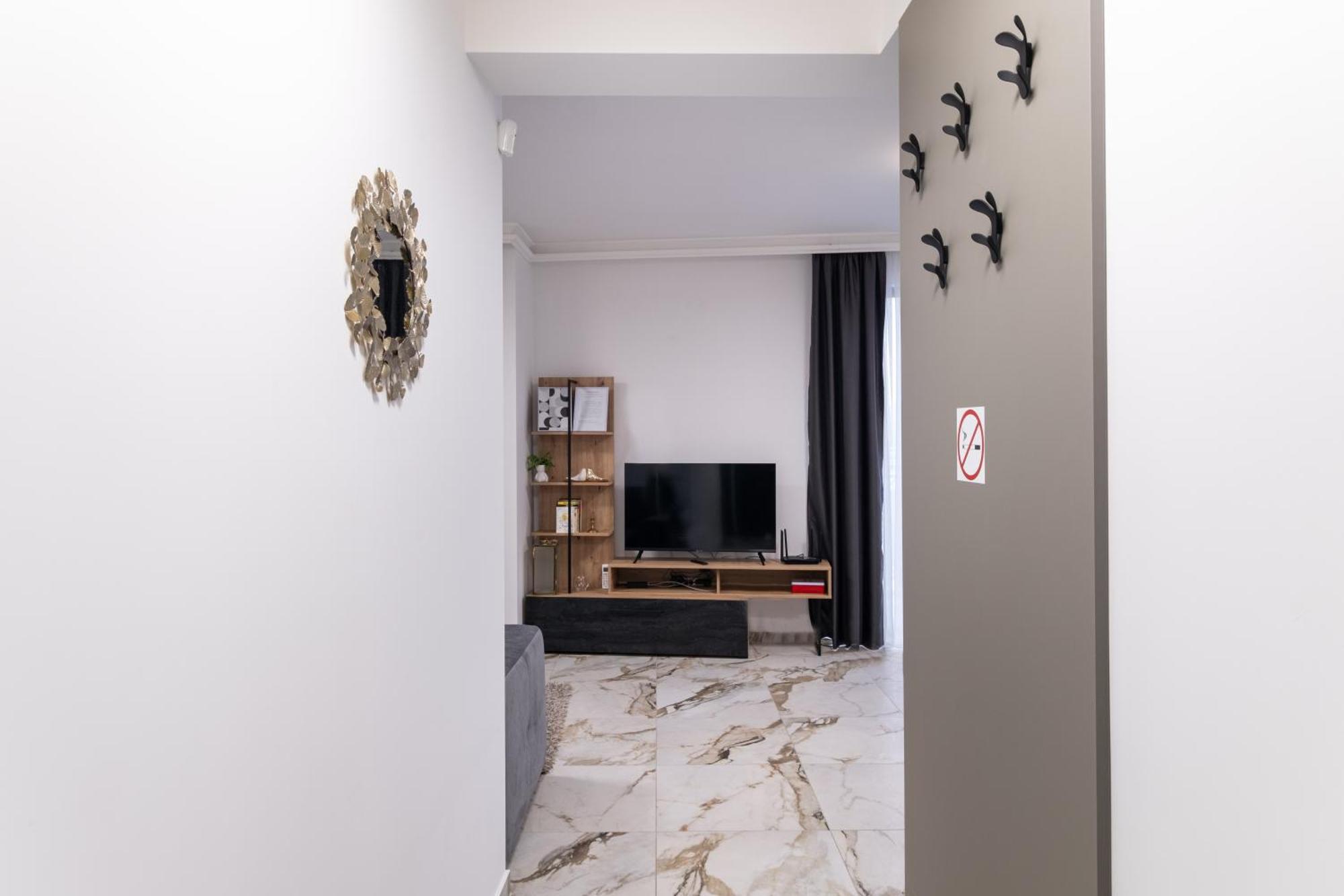 Modern 1-Bedroom Apartments Пловдив Екстериор снимка