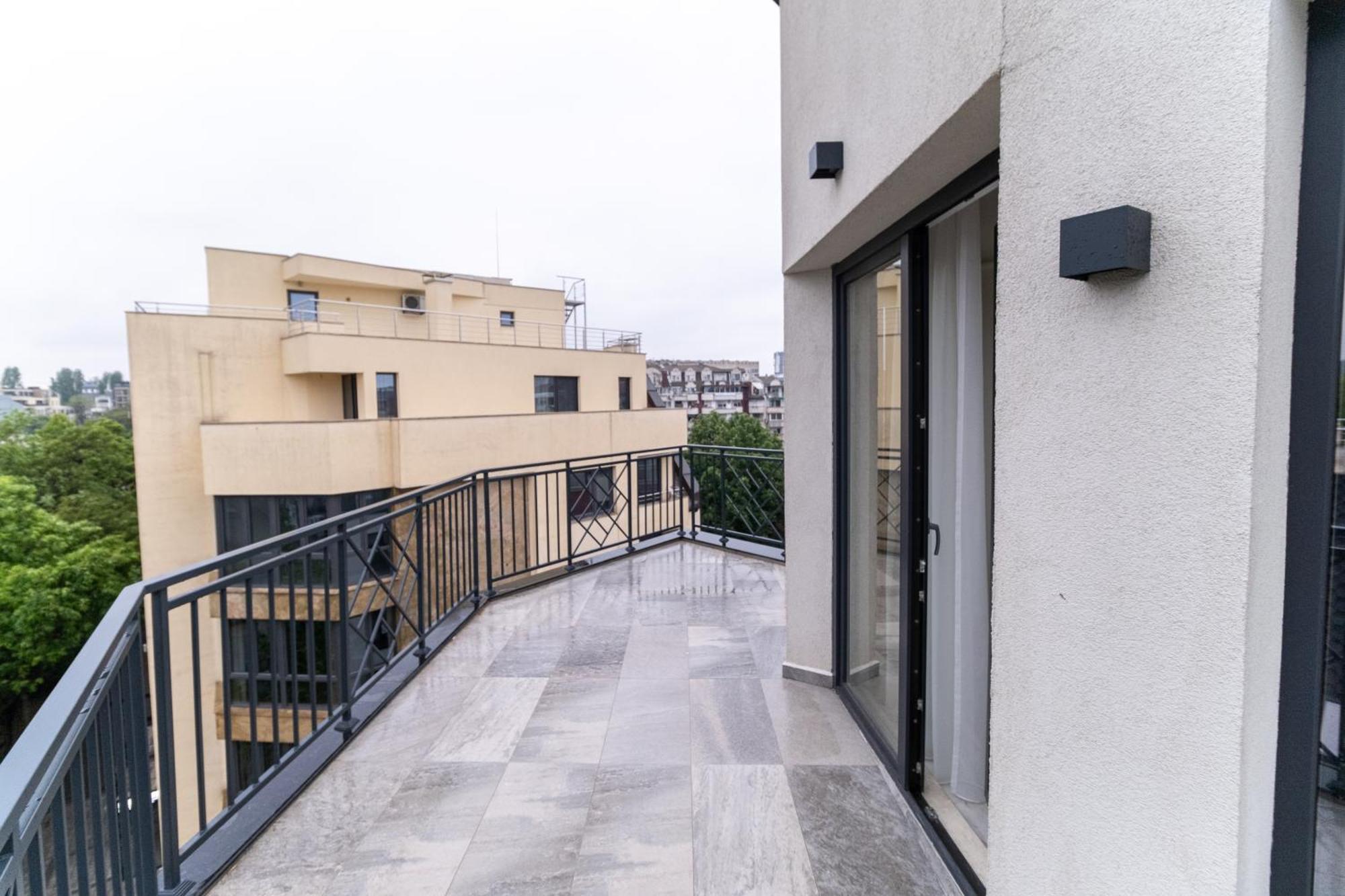 Modern 1-Bedroom Apartments Пловдив Екстериор снимка